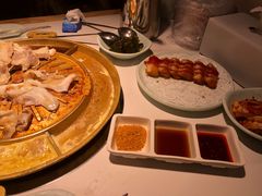 -猪啊牛呀羊啊铜盘烤肉(正大广场店)