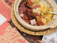 -华记煲仔华·煲仔饭(市桥易发店)