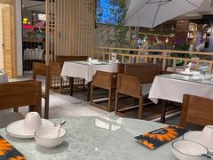 大堂-闫府私房菜·百年鲁菜(欧亚店)