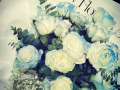 -亭亭鲜花店(中山北路店)