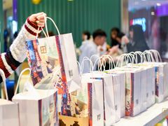 -奈雪的茶(亨特国际广场店)