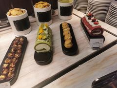 -万荟轩海鲜·粤式点心自助餐厅(蓝海风万怡酒店)