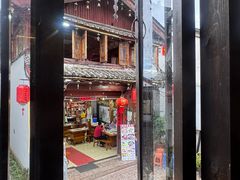 -桥边小楼·手工云南菜·古城观景小楼