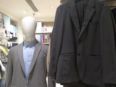 -优衣库(沈阳市府恒隆广场店)