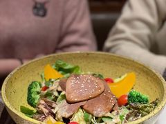 炙烤牛舌沙拉-厚贞日式烤肉(龙之梦店)