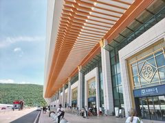 -昆明火车站(地铁站)