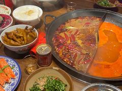 -萍姐火锅·公路夜市(武汉首店)