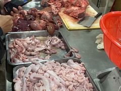 -标记美食新鲜猪杂(兴南大道店)