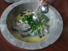 -姚记抚仙湖野生菌石锅鱼庄