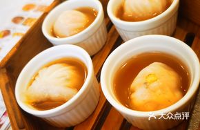 Ginseng Shrimp Dumplings