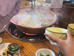 -阿婆情腊排骨火锅(金虹路店)