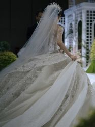 -伯瓷皇后婚纱艺术空间