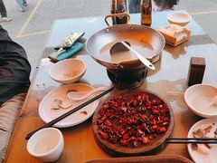 -隔壁老王·家常云南菜(花巷店)