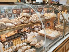 -汉柏麦香德国面包房(海信店)