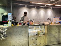 -BE NORMAL CAFE(霞溪路店)