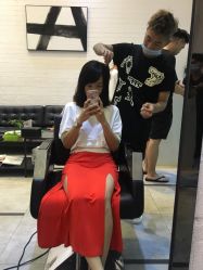 -SIX Hair Consultant
