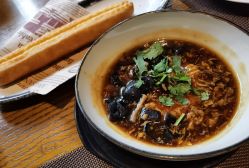 -颐和宾馆宴会厅