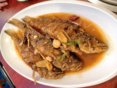 -聚首堂·特色小吃·肘子(什刹海德胜门店)