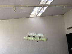 -UNI UNI(环亚凯瑟琳店)