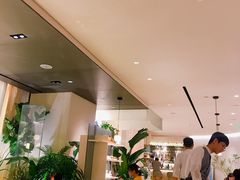 -théATRE 茶聚场(王府中環店)