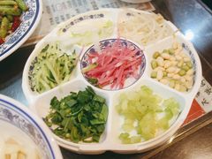 -老北京炸酱面大王.铜锅涮肉(朝阳门店)