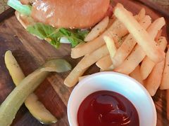 -羽深肉铺 Steak & Wine