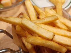 -菲滋意式餐厅(温岭银泰城店)