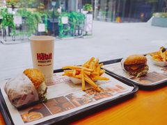 -The Habit Burger Grill 哈比特汉堡(复兴soho店)