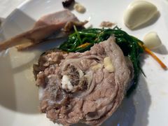 -清真·胖妈妈手抓餐厅(定西路长城宾馆店)