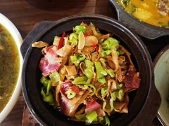 -七步香云南山里菜(昆明老街店)