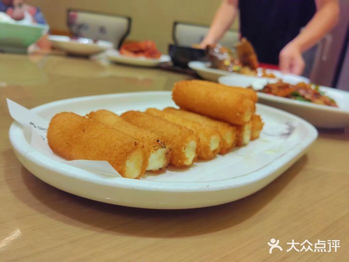 阿毛饭店(和义路店)脆皮鲜奶图片