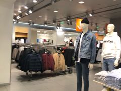 -H&M(华润万象城店)