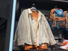 -李宁(苏州中心店)