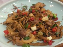 -围龙屋客家食府(福田店)