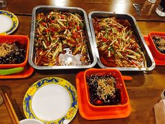 -邱金小炒·30 年盐帮江湖菜(自贡店)