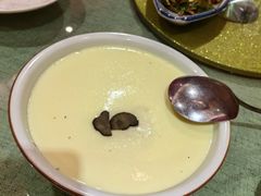-香巴拉云南餐厅(华莱坞店)