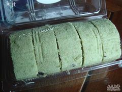 抹茶红豆卷-红宝石·鲜奶小方·海派西点房(南丹店)