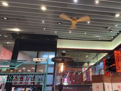 -肥汁米蘭香港米线(长宁来福士店)