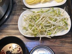 -牛缘村·贵州黄牛肉火锅(西善桥店)