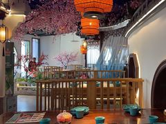-荷塘秋月·本帮江浙菜(国权路店)