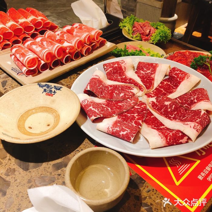 小龙坎老火锅图片