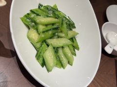 -臻品粤(万科美好广场店)