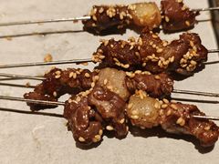 -六福烧烤酒馆(秦隆步行街店)