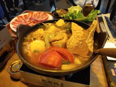 意式番茄锅-东北烧烤·烤羊腿(天虹店)