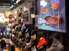 -SALOMON萨洛蒙(北京王府中环店)