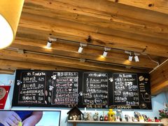 -猫的天空之城概念书店(丽江古城饮玉巷店)