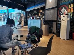 -VLines耀能运动24小时·月付制健身(京广桥店)