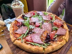 -Dragon Pizza•圆脸龙披萨·牛排餐厅