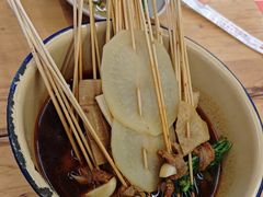 -拈签一笑黄牛肉辣卤串串