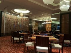 大堂-上海西藏大厦万怡酒店Momo Cafe(徐汇店)